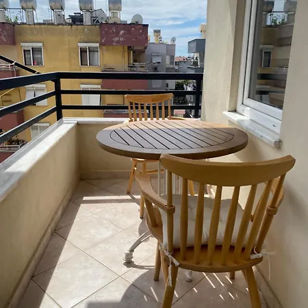 Appartement Denize 100 Mt 2+1 Merkezde Alanya