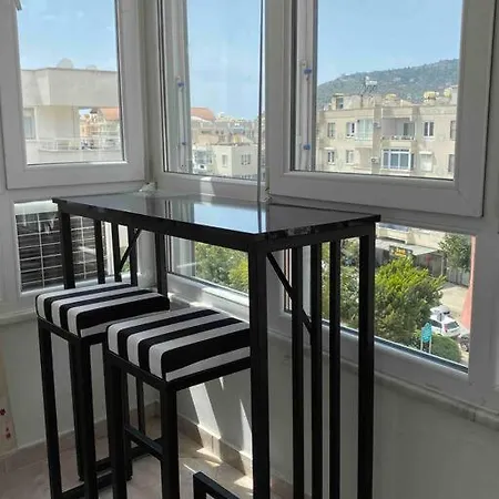 Denize 100 Mt 2+1 Merkezde Апартаменты