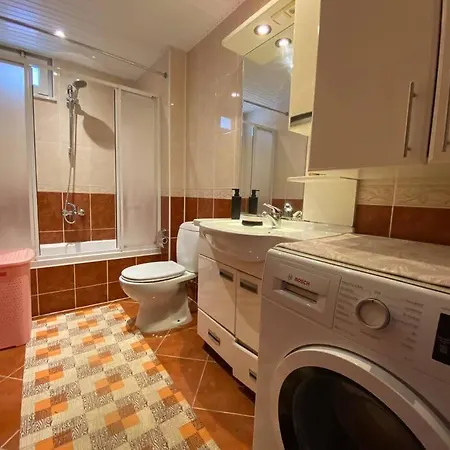 Apartamento Denize 100 Mt 2+1 Merkezde *