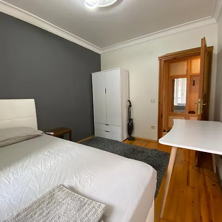 Apartamento Denize 100 Mt 2+1 Merkezde *