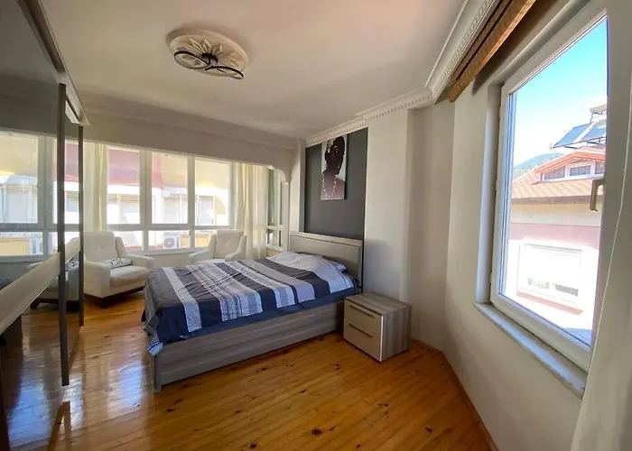 Denize 100 Mt 2+1 Merkezde 아파트 *