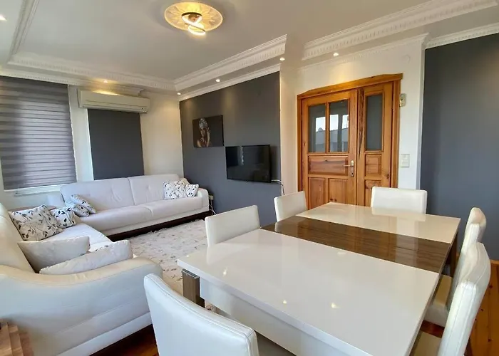 Denize 100 Mt 2+1 Merkezde דירה *