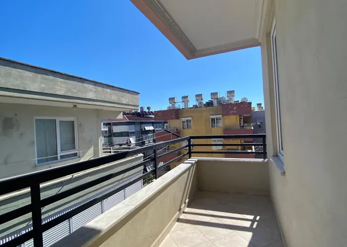 Denize 100 Mt 2+1 Merkezde 아파트