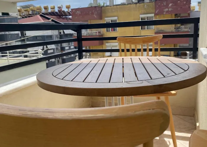 דירה Denize 100 Mt 2+1 Merkezde